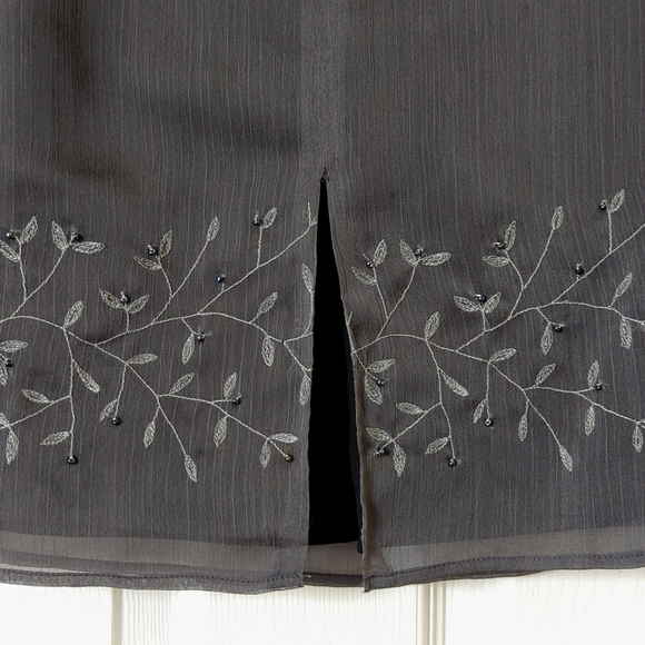 Express 90's Vintage Vine Embroidered & Beaded Straight Knee Length Skirt 9/10 - Picture 11 of 11